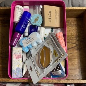 Huge lot of misc beauty samples